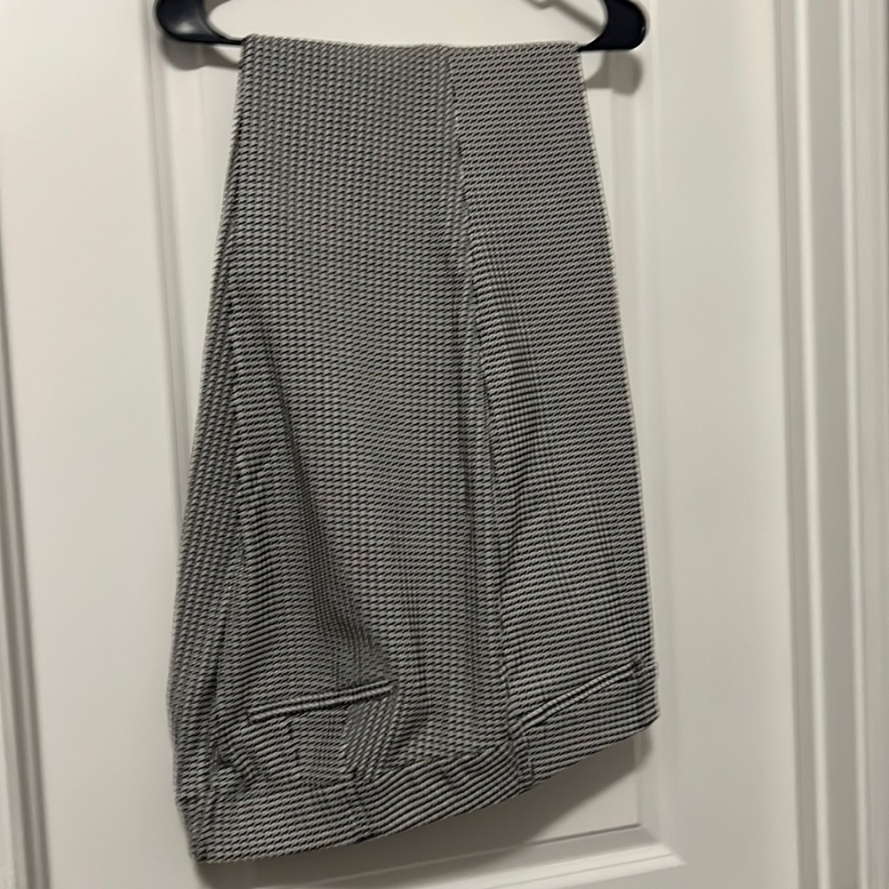 Alie Pant by Lane Bryant. Classic Houndstooth print